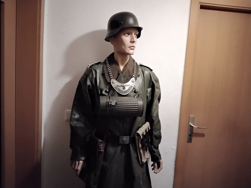 Uniform set - -uniform,